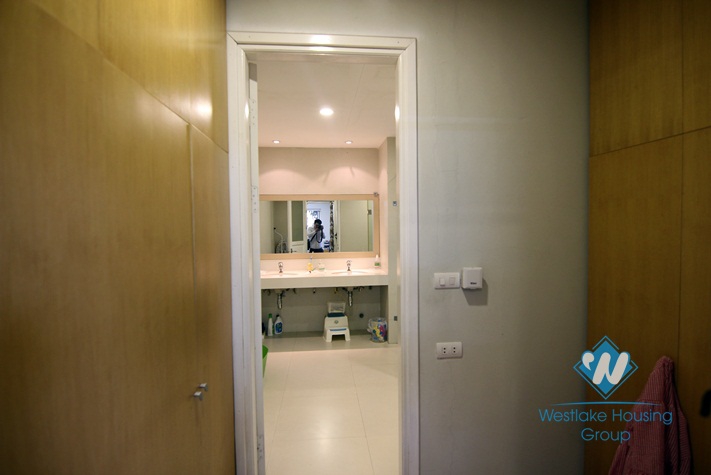 3 floors house for rent in Tay Ho district,Ha Noi